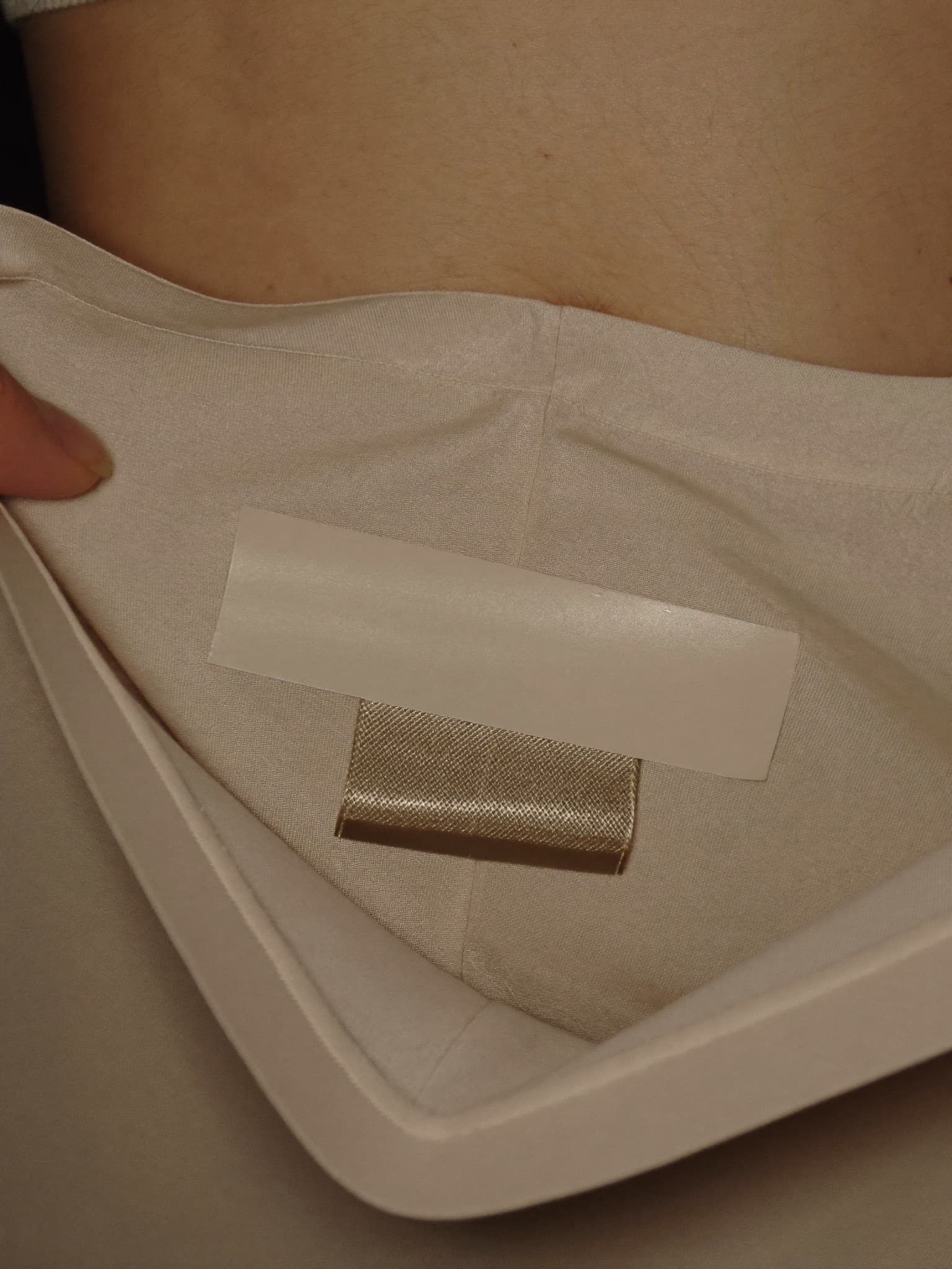 Silicone waistband detail