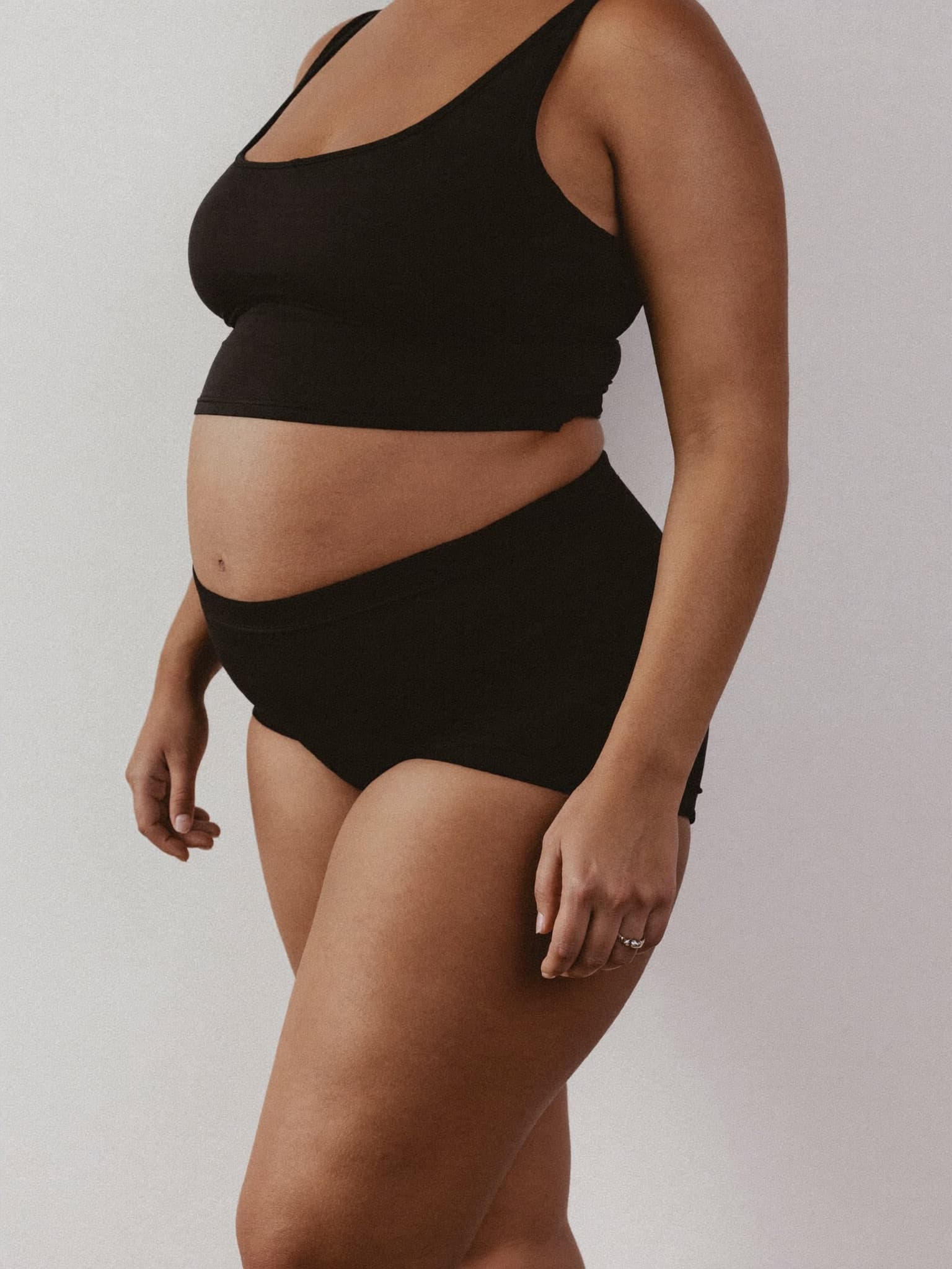 Postpartum Recovery Short — image 3
